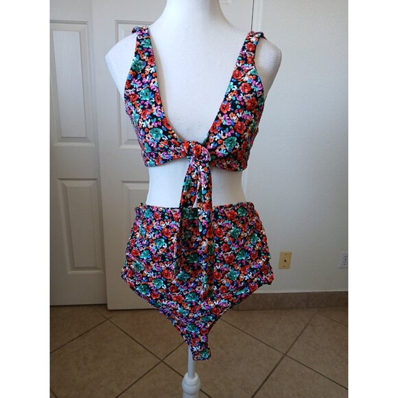 Salty Honey Womens Swimsuit Floral Print 2 Piece Top XXL Bikini Large Beachy - Picture 1 of 16